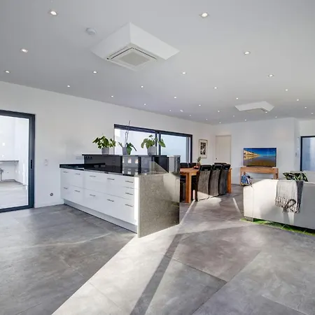 Casa Blanca * 카르보에이루