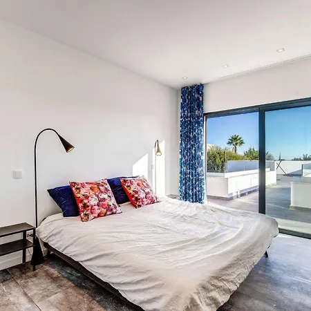 Casa Blanca 카르보에이루