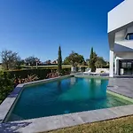 Casa Blanca