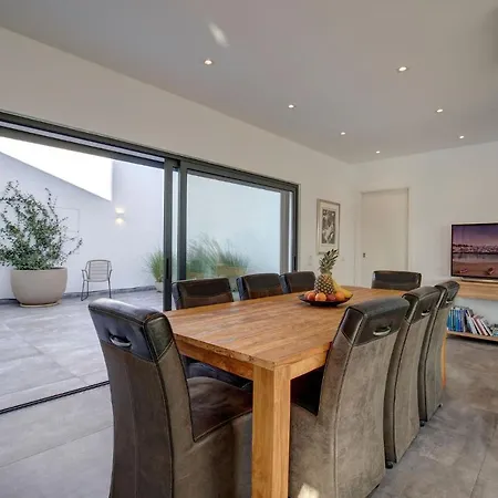 Casa Blanca ヴィラ カルヴォエイロ