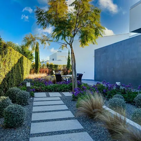Villa Casa Blanca *