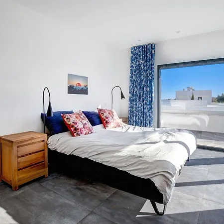 ヴィラ Casa Blanca *