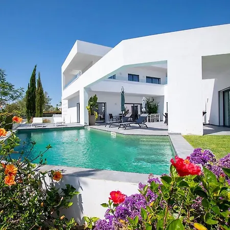 Casa Blanca * Carvoeiro (Lagoa)